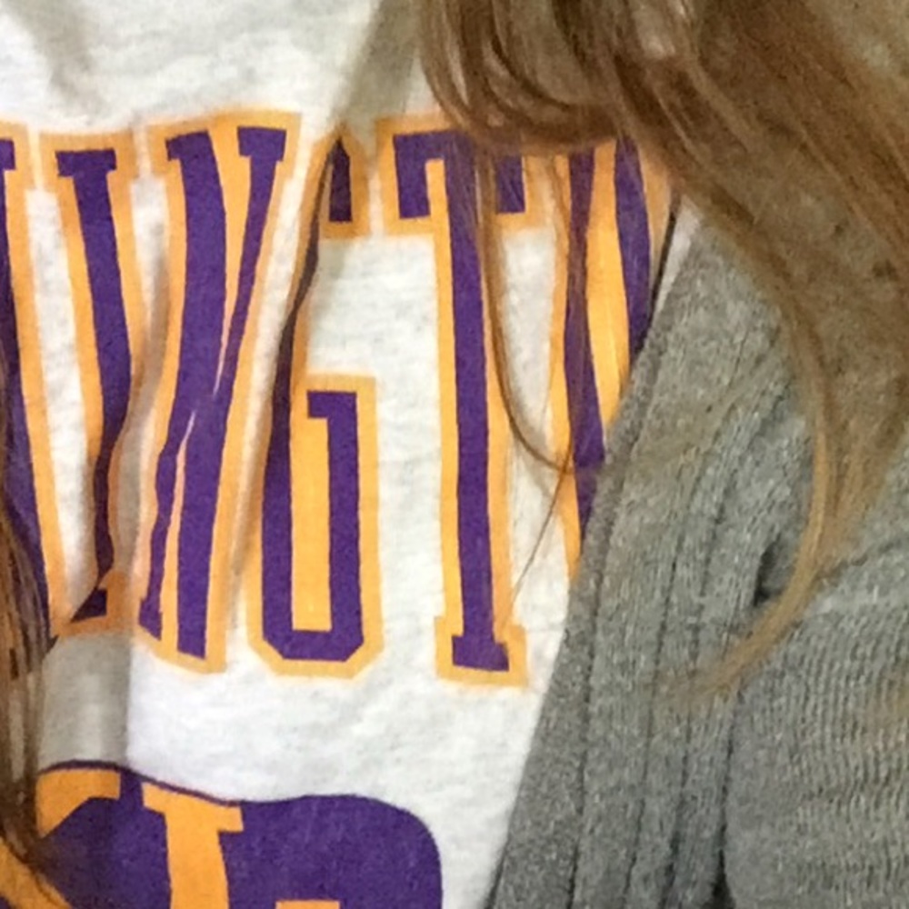 Meet your Posher, Elizabeth